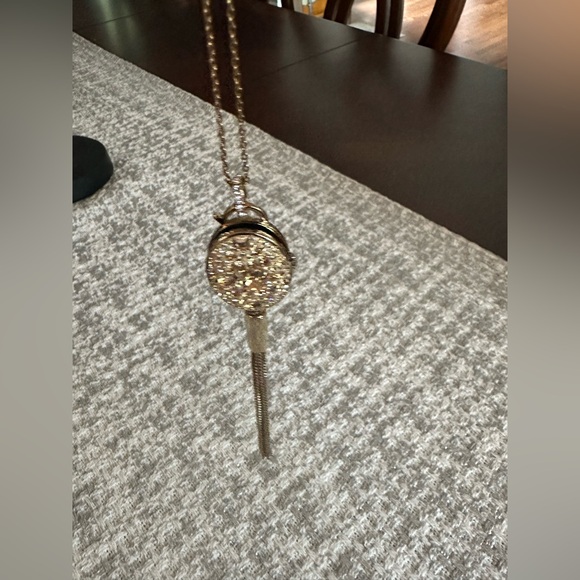 Henri Bendel Gold Tone Crystal Locket Tassel Pendant 35" Necklace 32.1g GUC - Picture 8 of 9